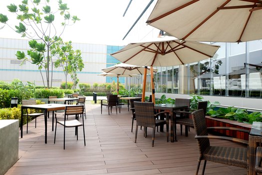 Restaurant-outdoor-furnitures